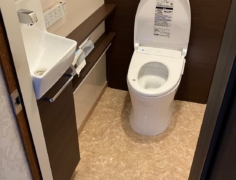 トイレ改修工事 手前に手洗いを確保し清潔なトイレ～千葉県千葉市 I様～